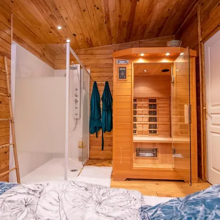 Bed and breakfast Au Coucher Du Soleil, Avec Jacuzzi Et Sauna *