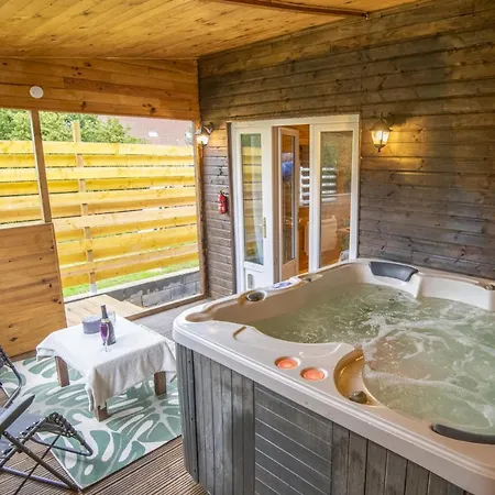 Au Coucher Du Soleil, Avec Jacuzzi Et Sauna *